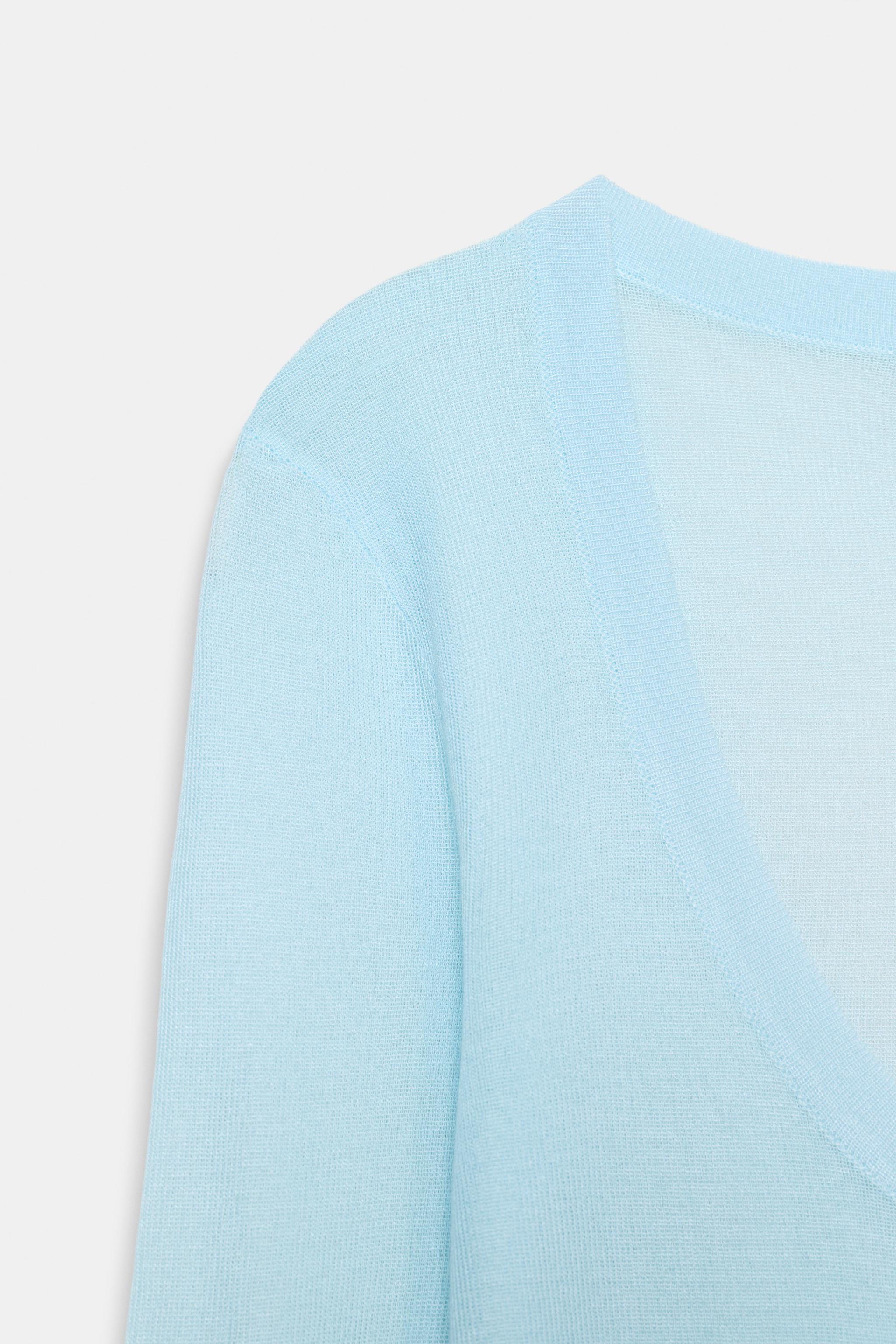 EXTRA-FINE KNIT TOP